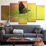 Tableau papillon dans un pré enchanté