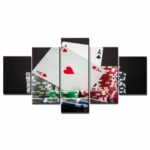 Tableau as et jetons poker