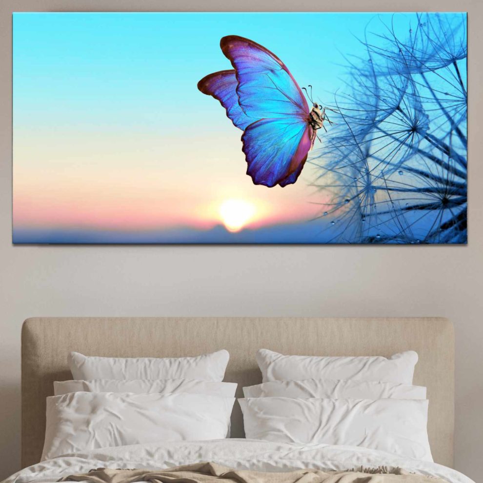 Tableau Papillon bleu au lever du soleil